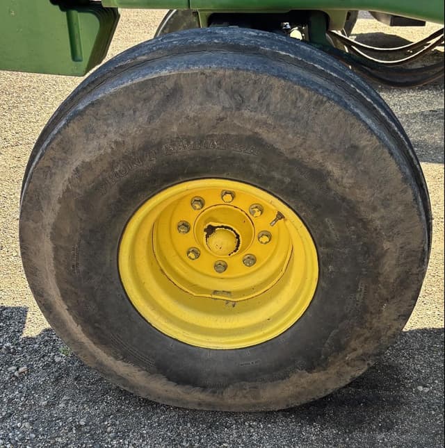 Image of John Deere 7800 equipment image 1