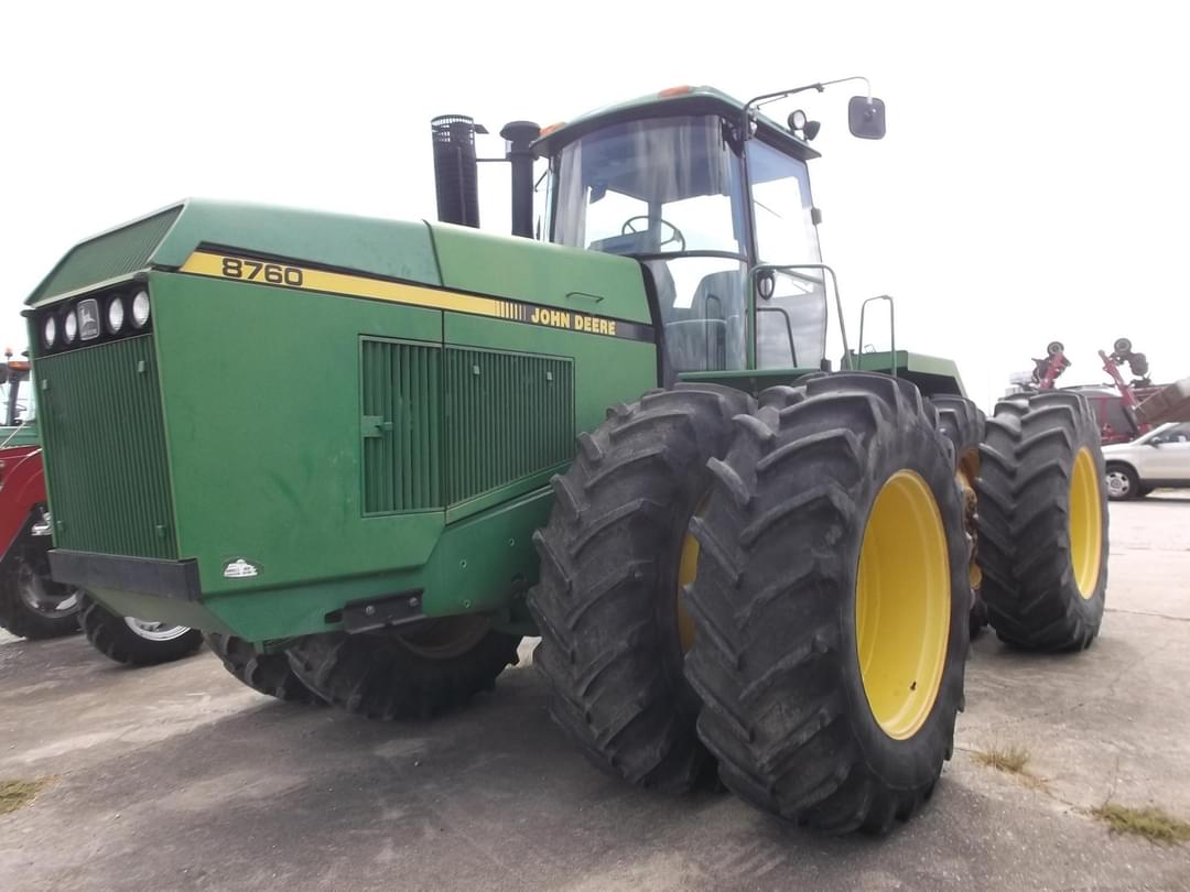 Image of John Deere 8760 Primary image