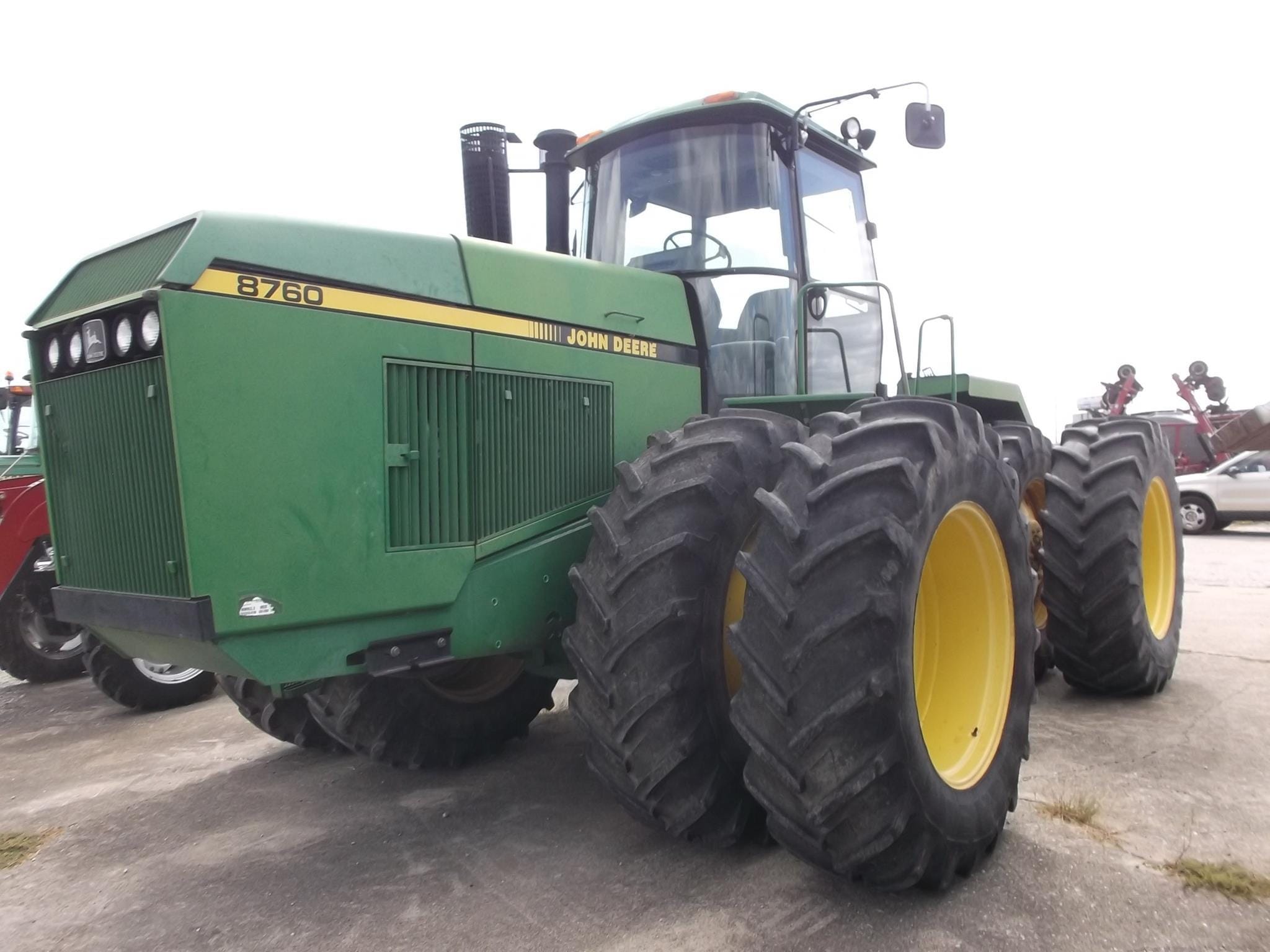1992 John Deere 8760 Equipment Image0