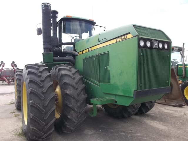 Image of John Deere 8760 equipment image 2