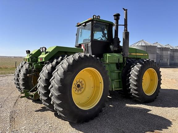 Image of John Deere 8760 equipment image 2