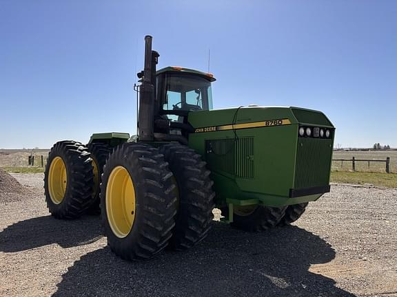 Image of John Deere 8760 equipment image 3