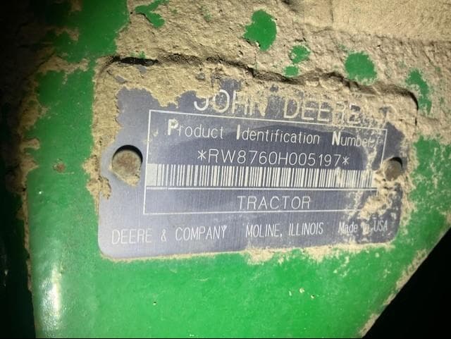 Image of John Deere 8760 equipment image 1