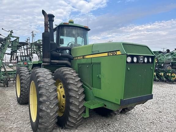 Image of John Deere 8760 equipment image 1