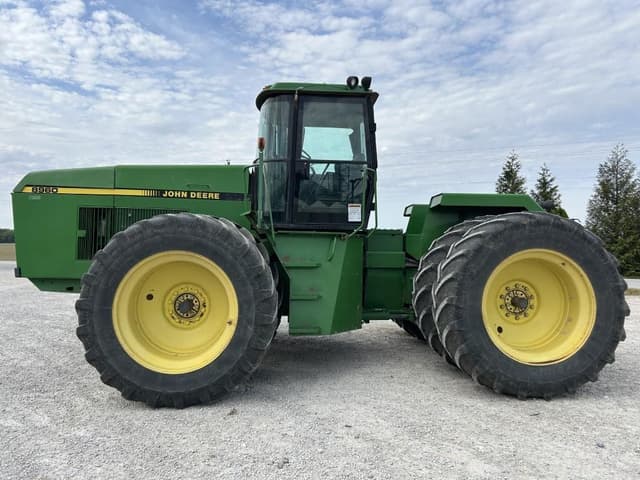 Image of John Deere 8960 equipment image 2