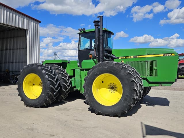 Image of John Deere 8960 equipment image 2