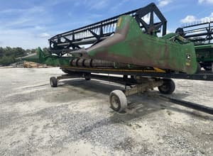 1992 John Deere 920 Image
