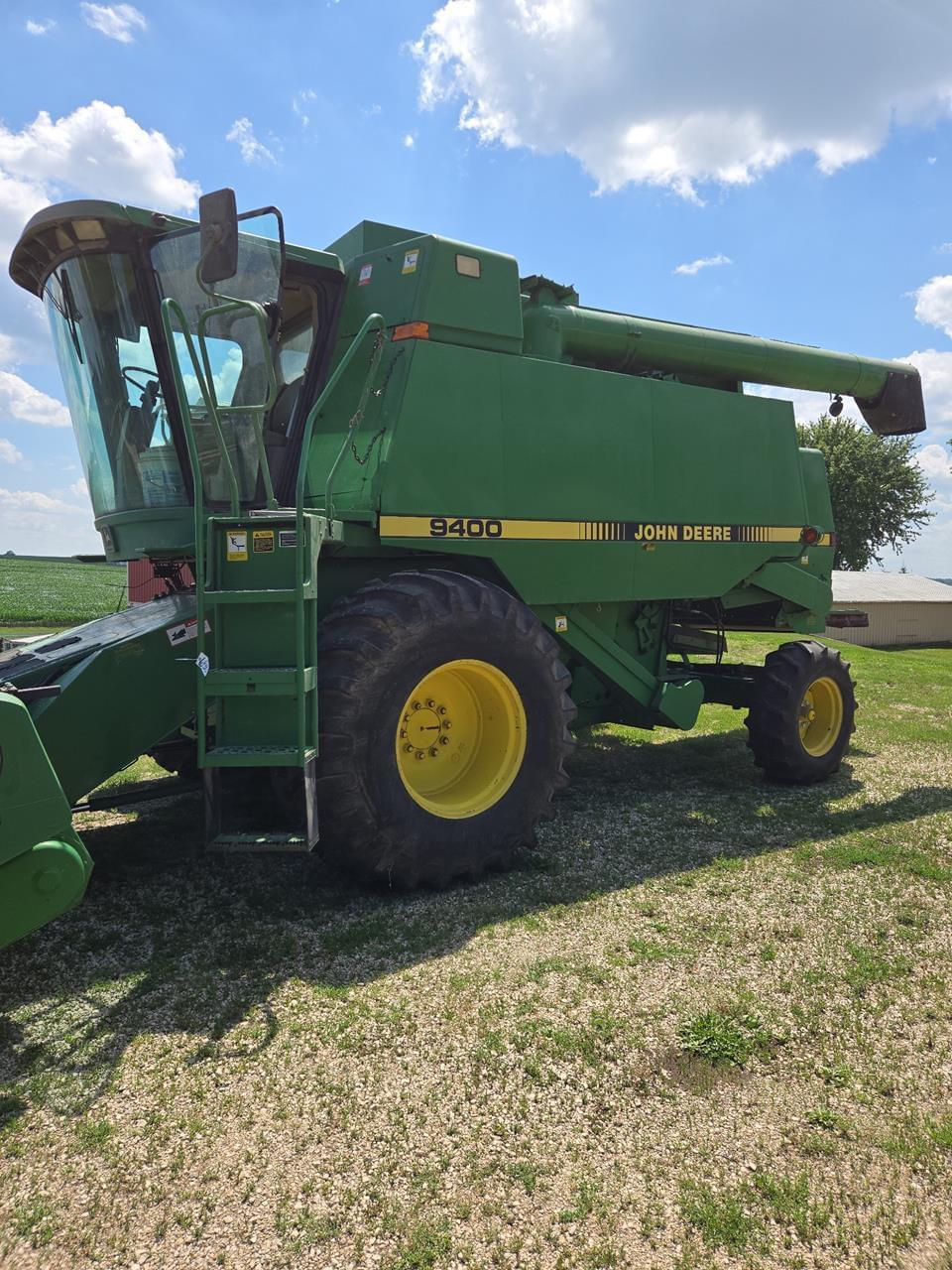 Image of John Deere 9400 Primary image