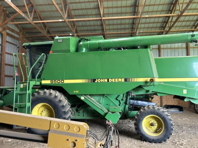 Image of John Deere 9500 equipment image 1