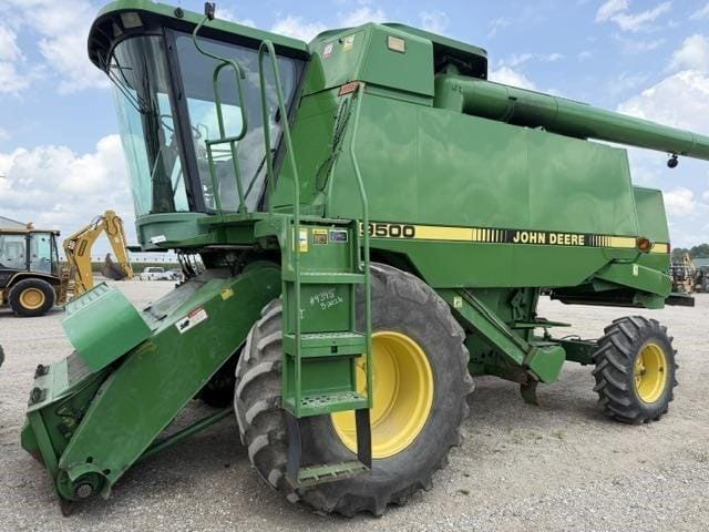 1992 John Deere 9500 Equipment Image0