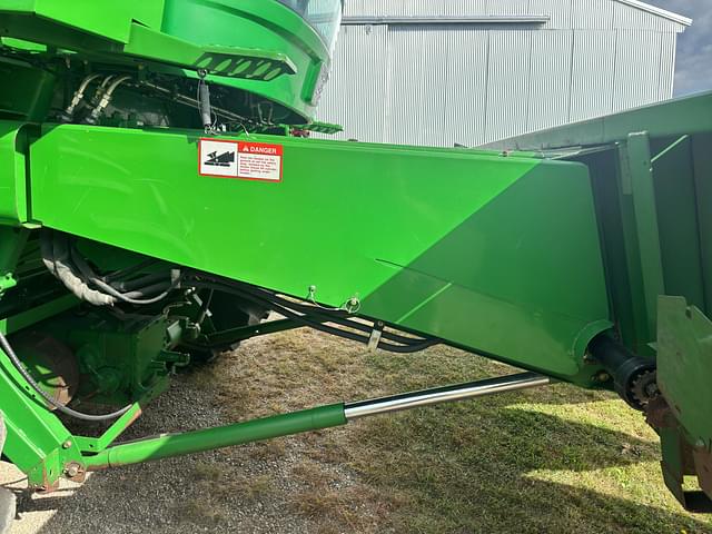Image of John Deere 9500 equipment image 2