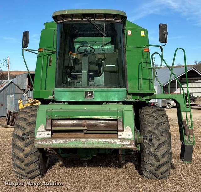 Image of John Deere 9500 equipment image 1