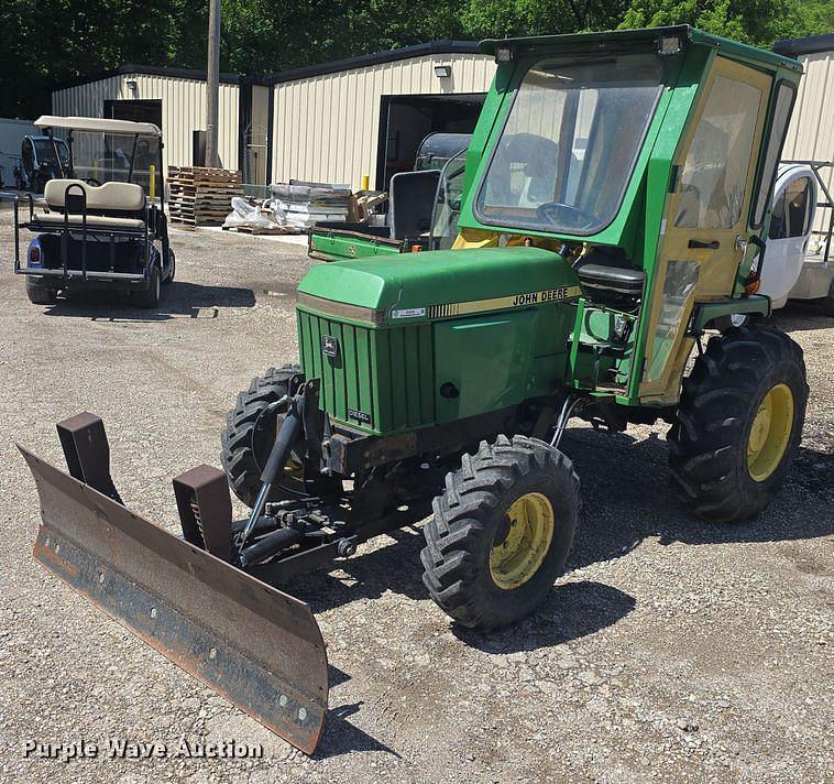 Image of John Deere 955 Primary image