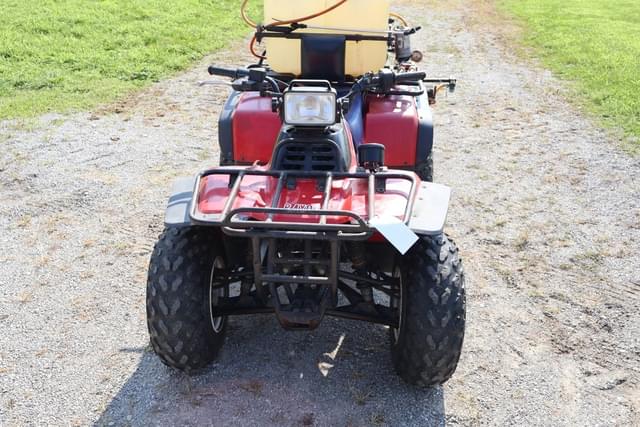 Image of Kawasaki Bayou 250 equipment image 1