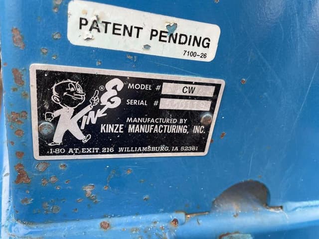 Image of Kinze 450C equipment image 1