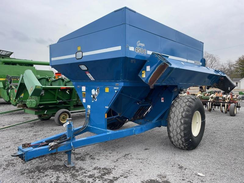 1992 Kinze 450C Equipment Image0