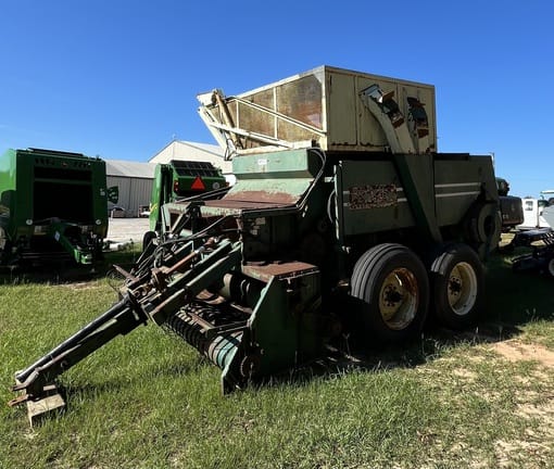 1992 KMC 3350 Equipment Image0