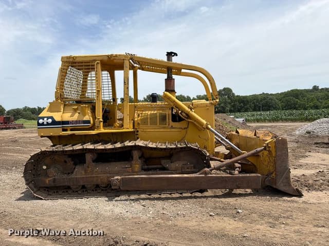Image of Komatsu D68E equipment image 3