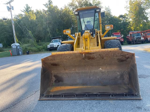 Image of Komatsu WA420 equipment image 1