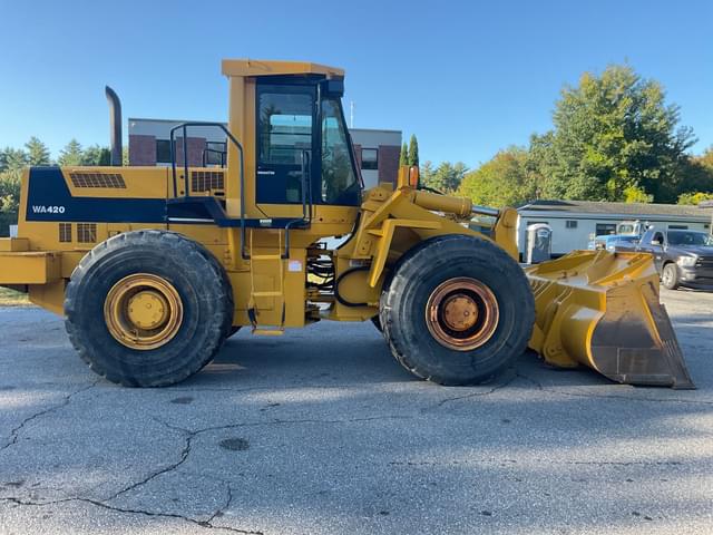 Image of Komatsu WA420 equipment image 3