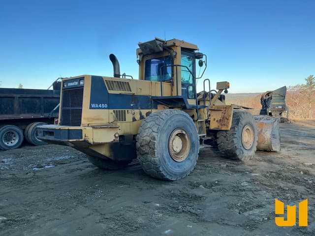 Image of Komatsu WA450 equipment image 4