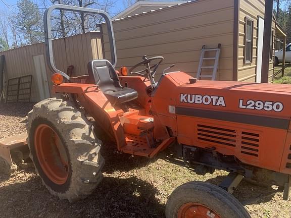 Image of Kubota L2950 Image 1