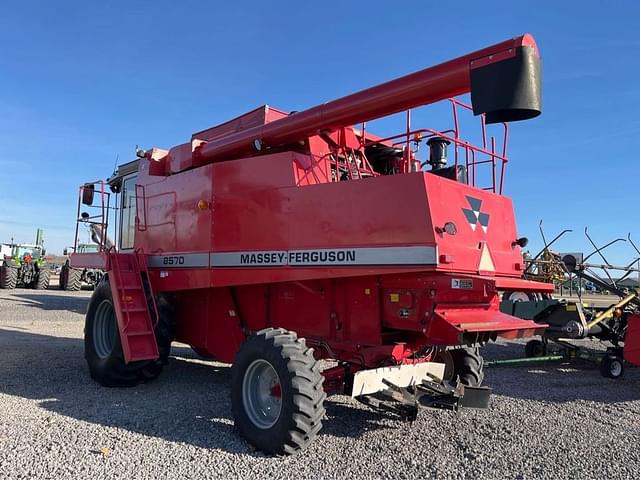 Image of Massey Ferguson 8570 equipment image 4