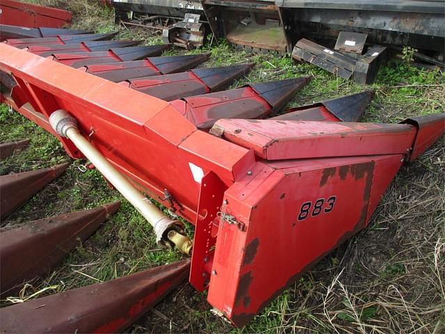 Image of Massey Ferguson 883 equipment image 4