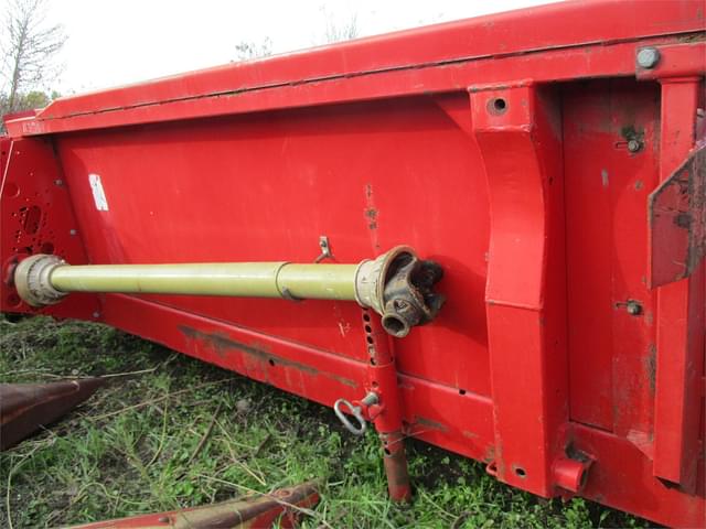 Image of Massey Ferguson 883 equipment image 2