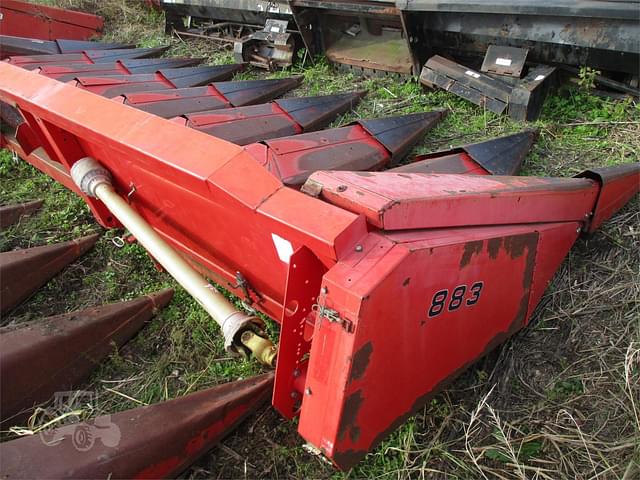 Image of Massey Ferguson 883 equipment image 4