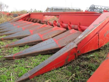 Main image Massey Ferguson 883