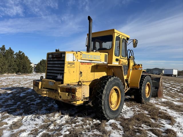 Image of Michigan L70 equipment image 4