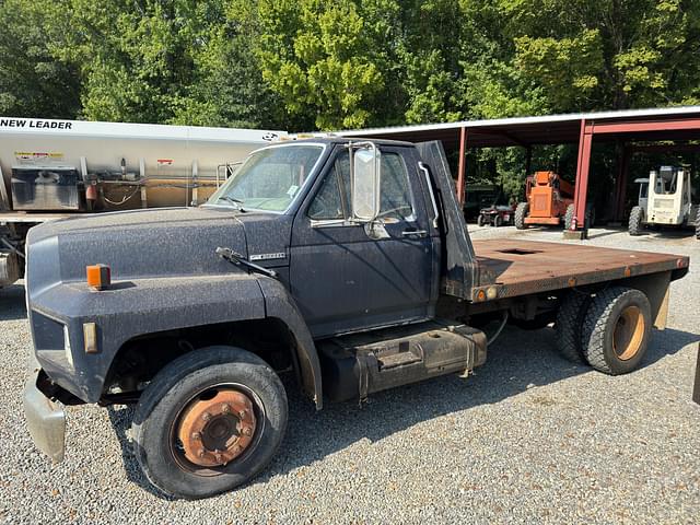 Image of Ford F-550 equipment image 1