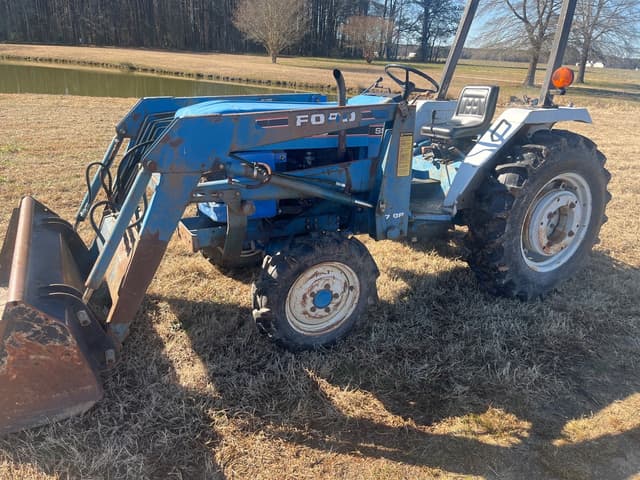 Image of New Holland 1720 equipment image 1