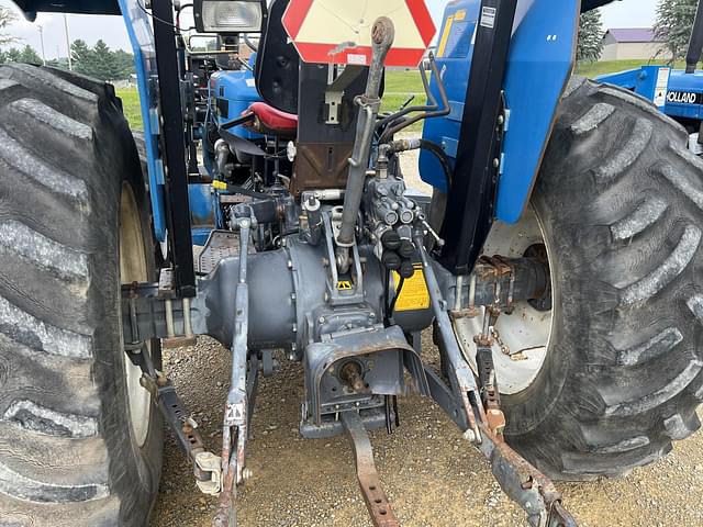 Image of New Holland 5030 equipment image 3