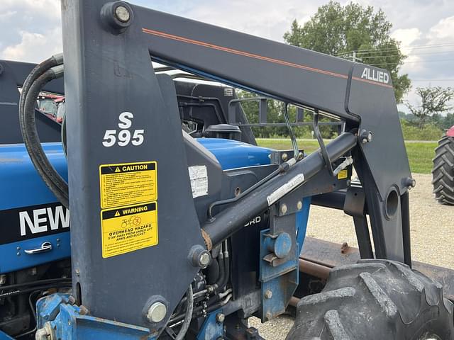 Image of New Holland 5030 equipment image 4
