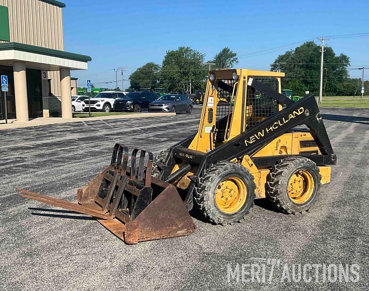 Image of New Holland L553 Primary image