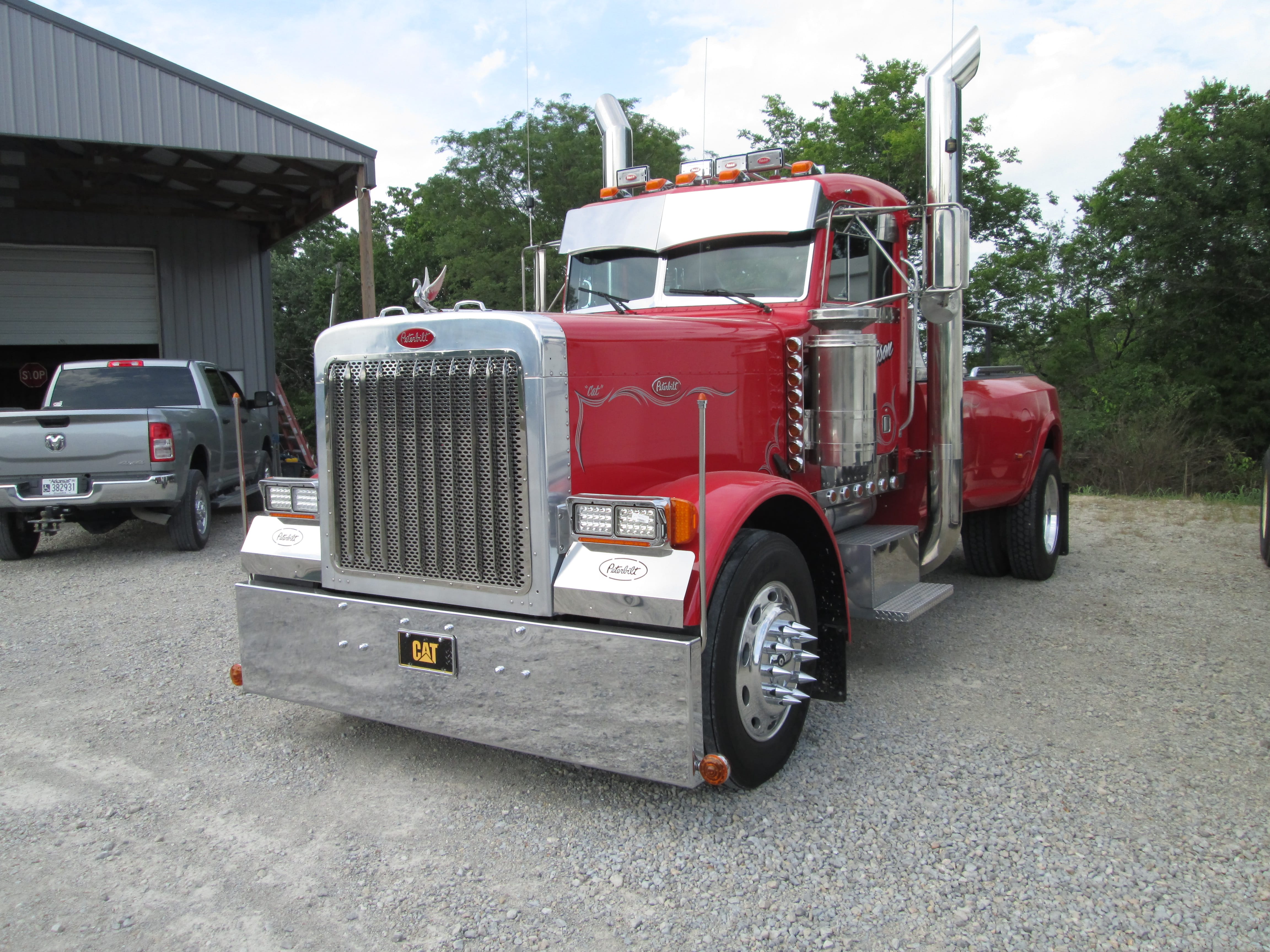 Main image Peterbilt 379