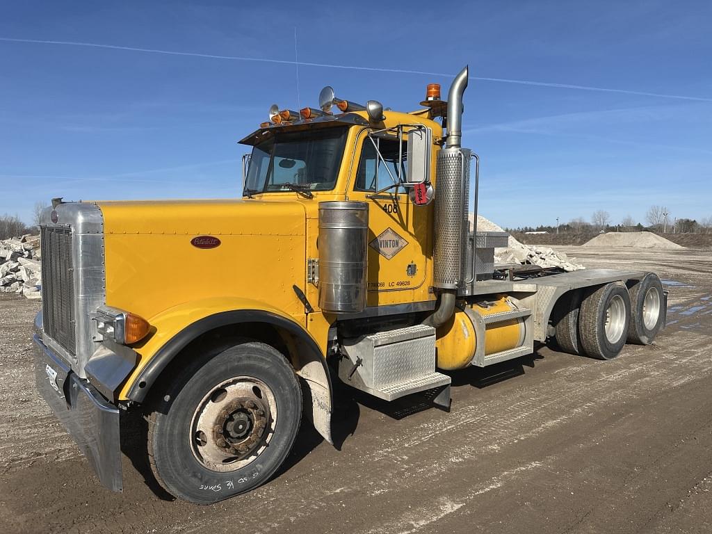 Image of Peterbilt 379 Primary image