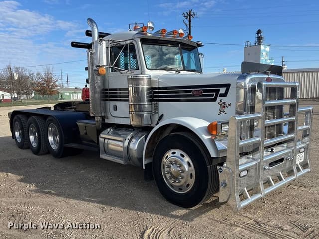 Image of Peterbilt 379 equipment image 2
