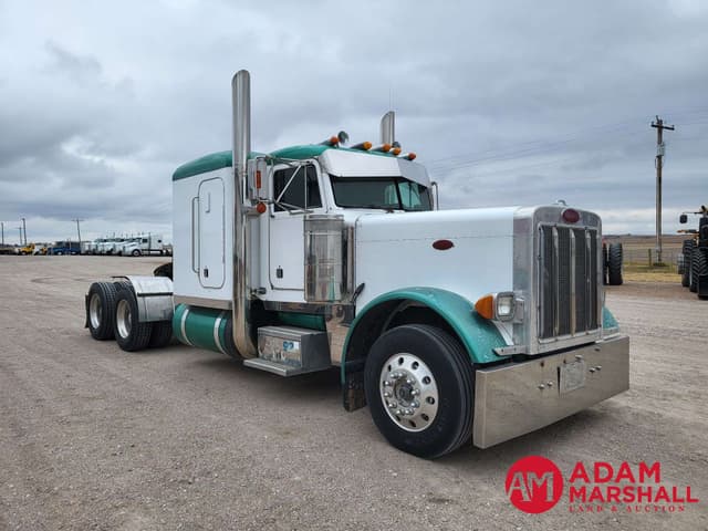 Image of Peterbilt 379 equipment image 1
