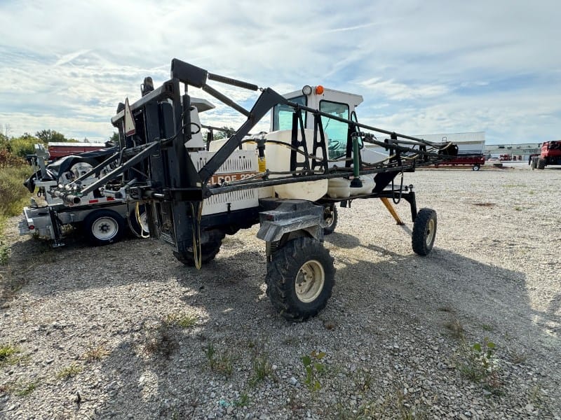 1992 Spra-Coupe 220 Equipment Image0