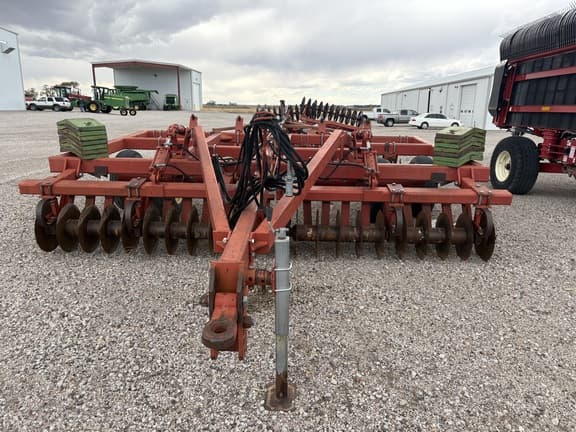 Image of Sunflower 4212-14 equipment image 1