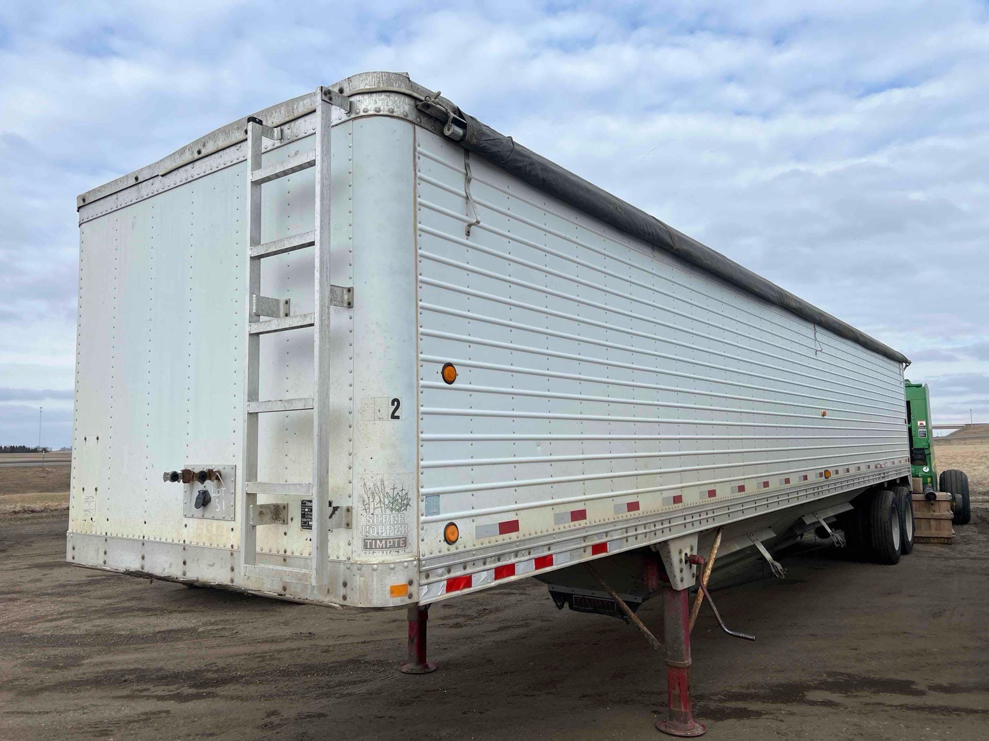 1992 Timpte Super Hopper Equipment Image0