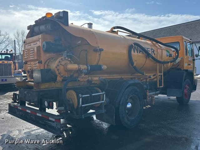 Image of Volvo FE equipment image 4