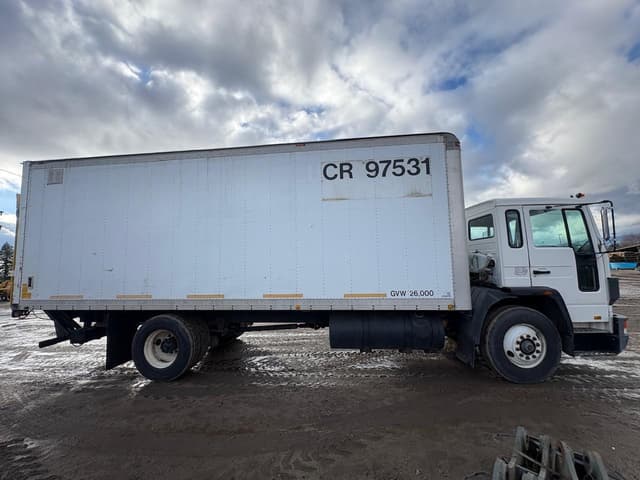 Image of Volvo FL4-6 equipment image 3