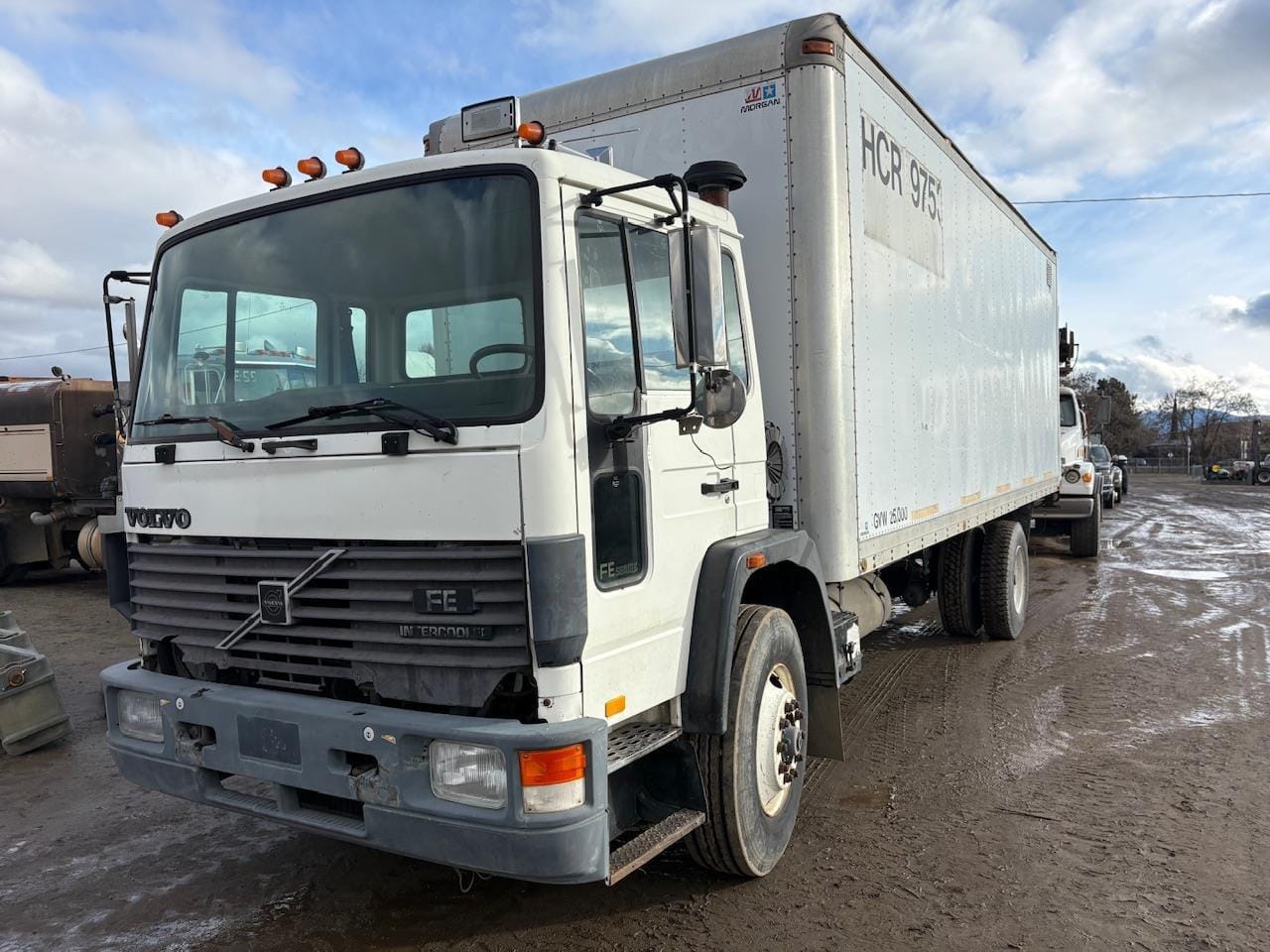 1992 Volvo FL4-6 Equipment Image0