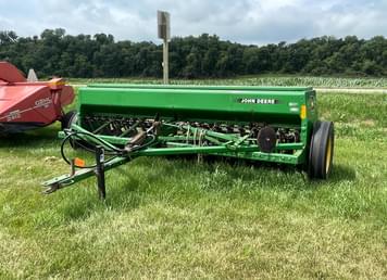 Main image John Deere 450