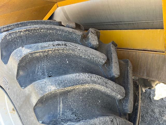 Image of Ag-Chem Terra-Gator 1603T equipment image 4
