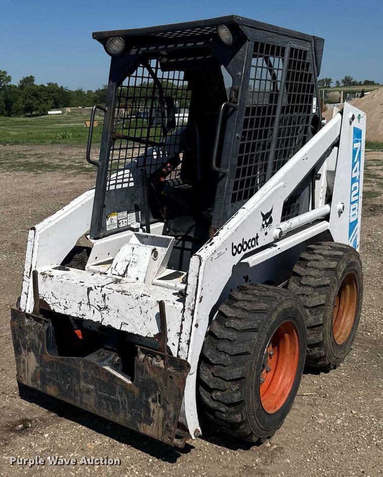 Main image Bobcat 742B